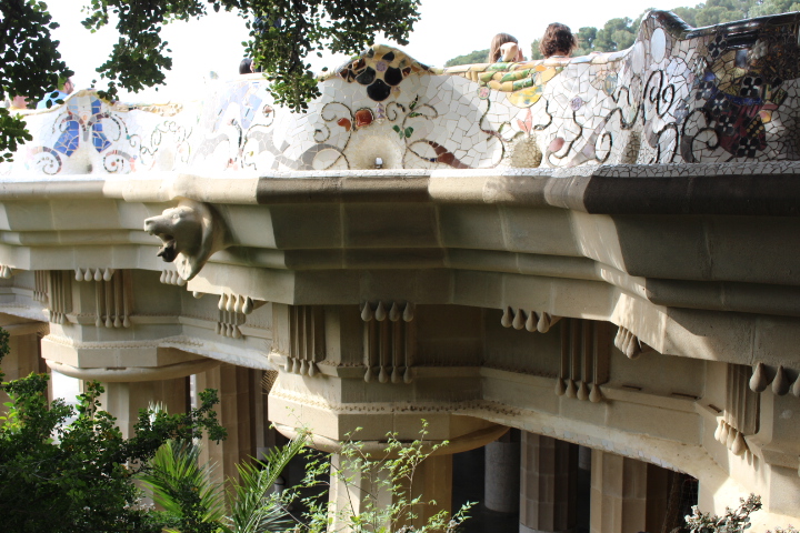 Parç Guell Bench Detail