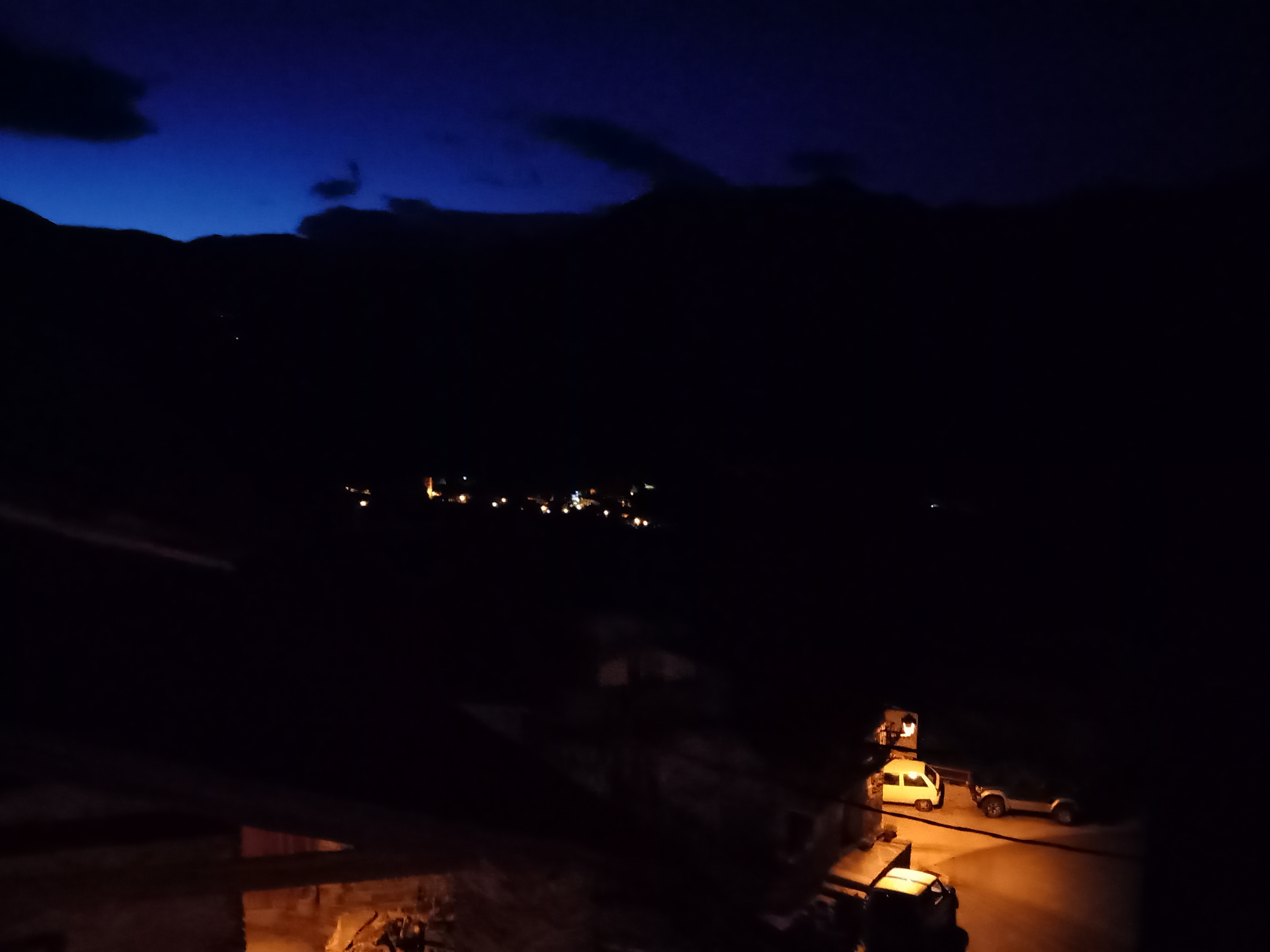 Montesclado: View at Night